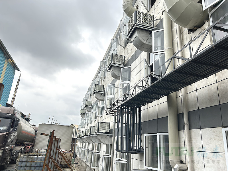 大型倉(cāng)庫(kù)降溫方法!